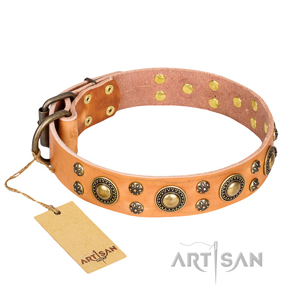Inimitable full grain natural leather dog collar for handy use