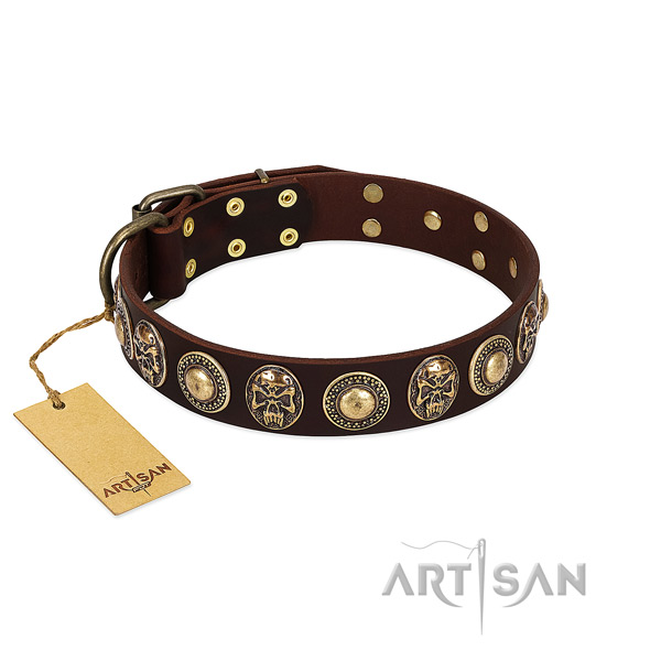 Significant natural genuine leather dog collar for handy use